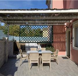 7 bedroom seaside villa with pool, Kassiopi, sleeps 13